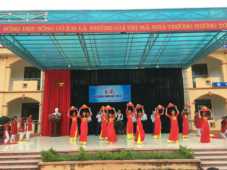 41034333 468372023683152 800556366098857984 n