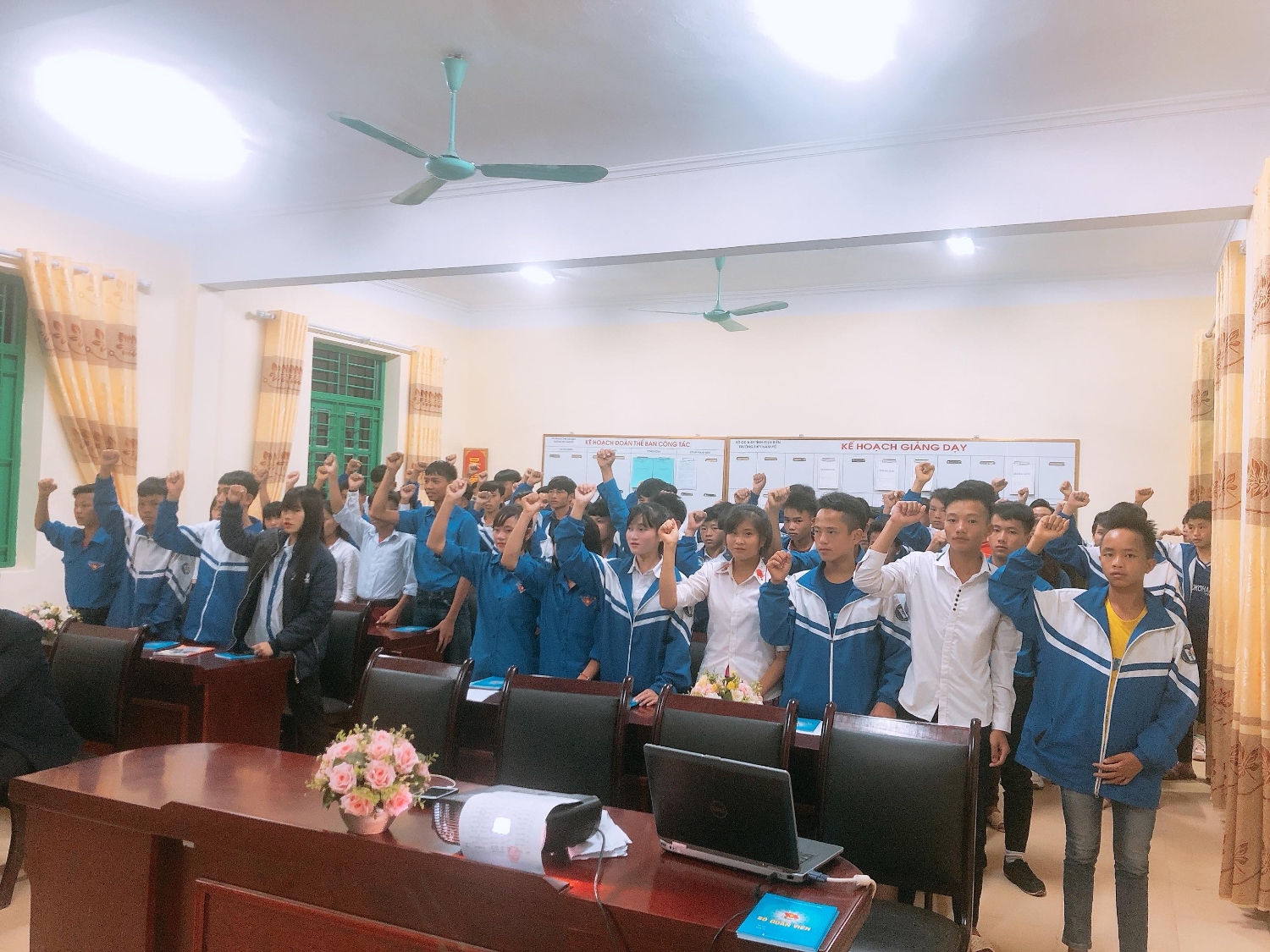 74479443 2520854211363239 4734485846453911552 n