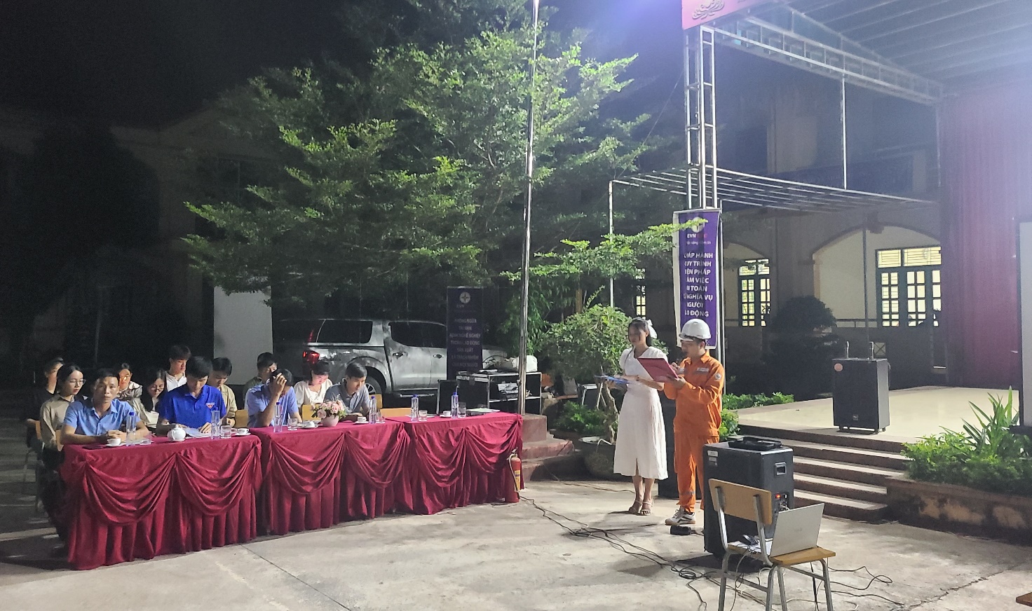 CHƯƠNG TRÌNH TUYÊN TRUYỀN BẢO VỆ HÀNH LANG AN TOÀN MẠNG LƯỚI ĐIỆN, PHÒNG CHỐNG CHÁY NỔ, AN TOÀN ĐIỆN VÀ TIẾT KIẾM ĐIỆN